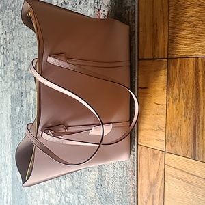 Tory Burch - Perry Leather Tote